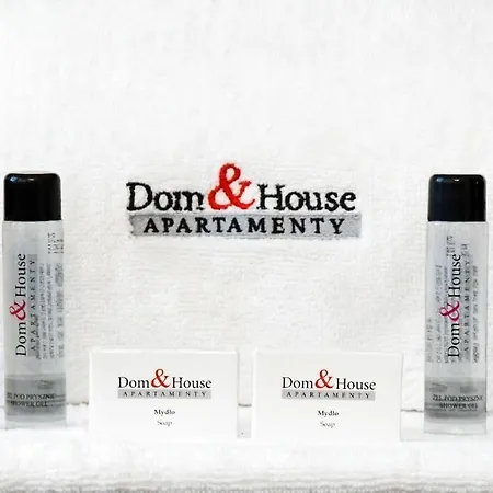 Dom & House - Portova In The Center Of アパート *